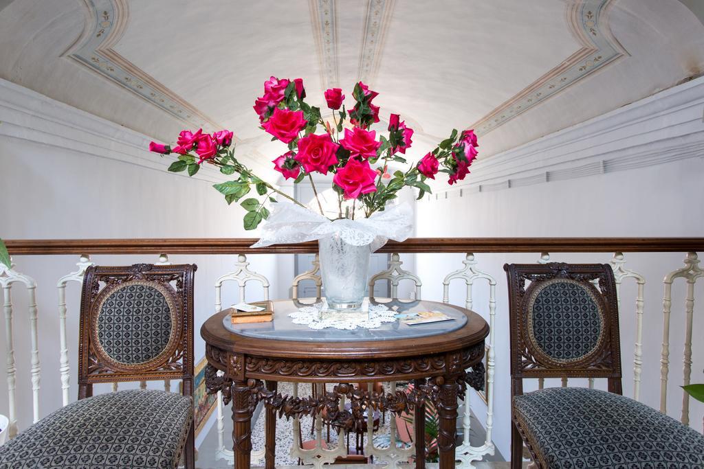 Palazzo Vallebona Gallipoli Bagian luar foto